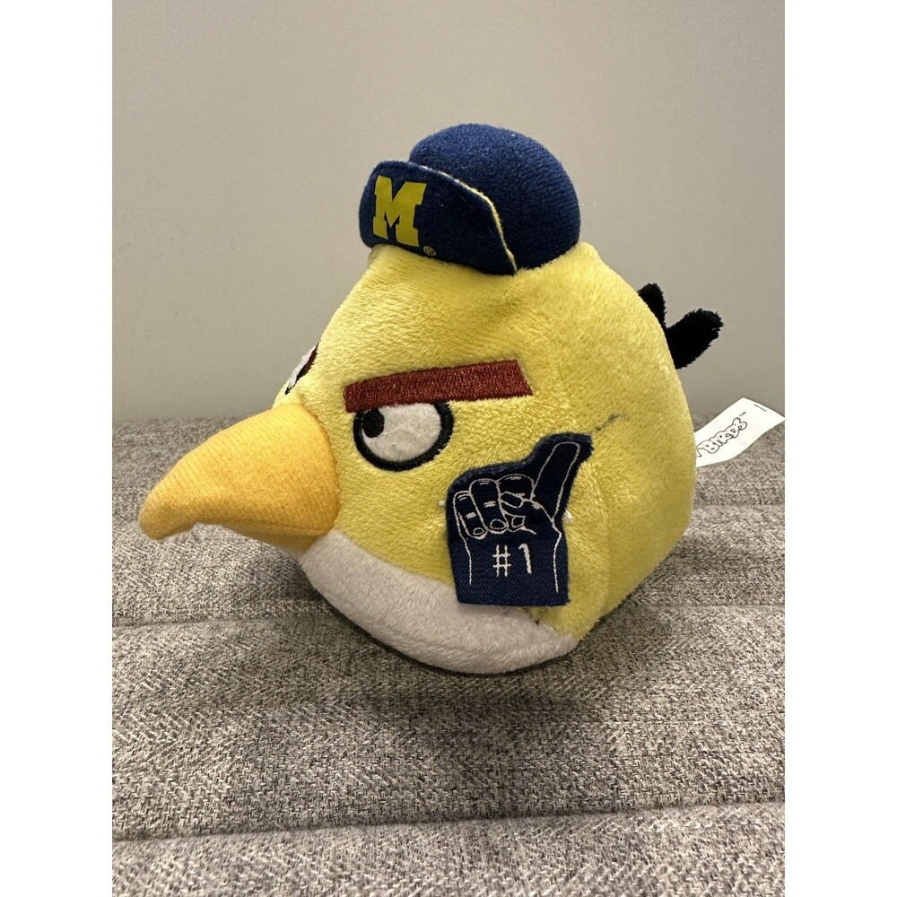 Angry Birds RARE UNIVERSITY OF MICHIGAN Yellow Chuck Plush Commonwealth￼5"